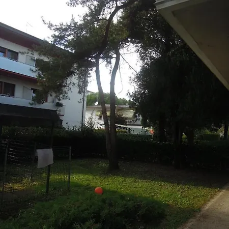 Wonderful In A Quiet Place In Apartment *